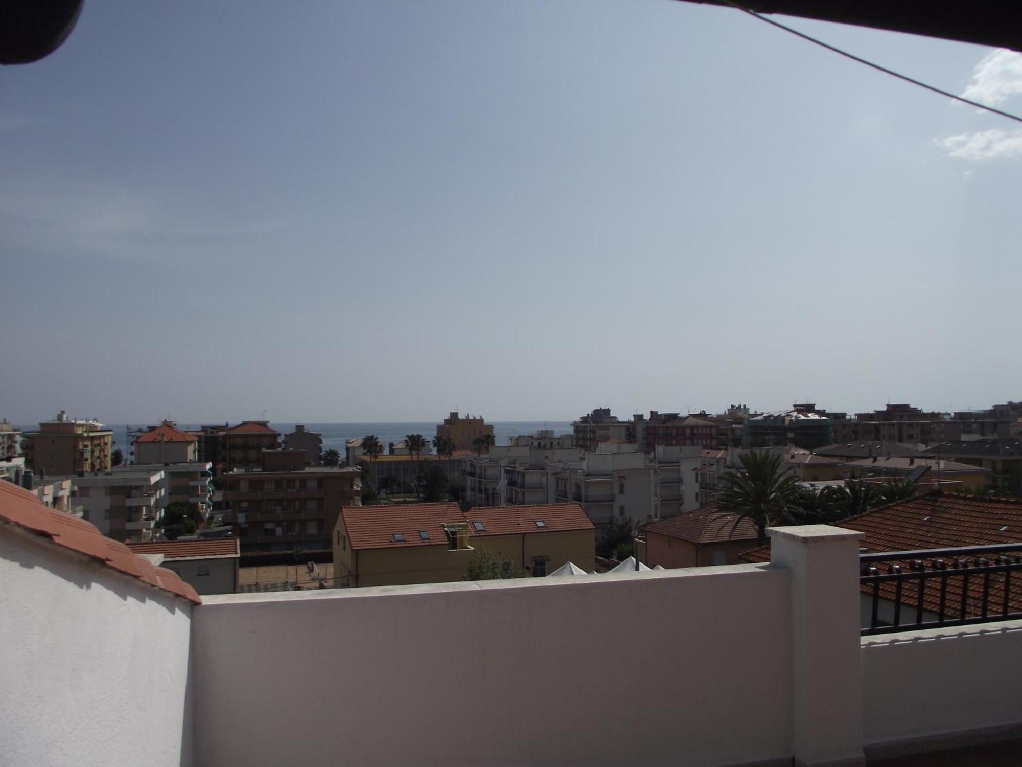 Riviera Apartments * Pietra Ligure